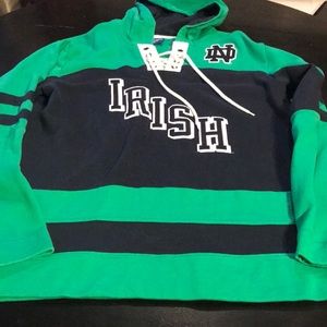 Looks Perfect Men’s Medium ND Irish ☘️ Hoodie